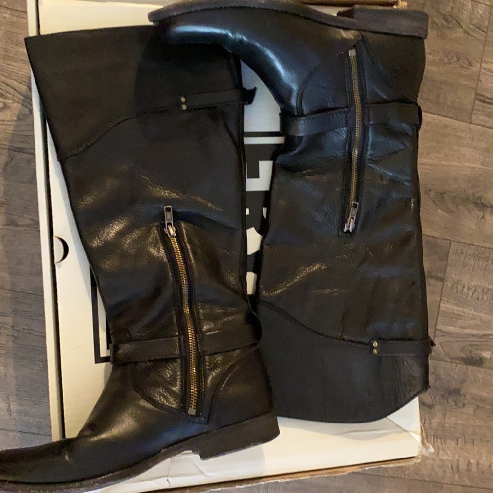 Frye Phillip Riding Extend Boot - Picture 2 of 4